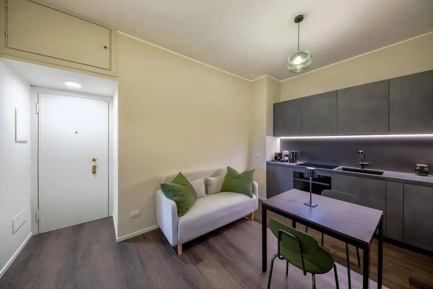 Apartment Milano Luxury Terrace Suite